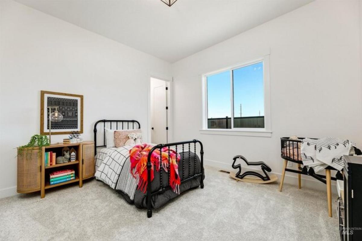 Picture of Home For Sale in Eagle, Idaho, United States