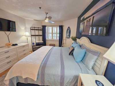 Home For Sale in Myrtle Beach, South Carolina