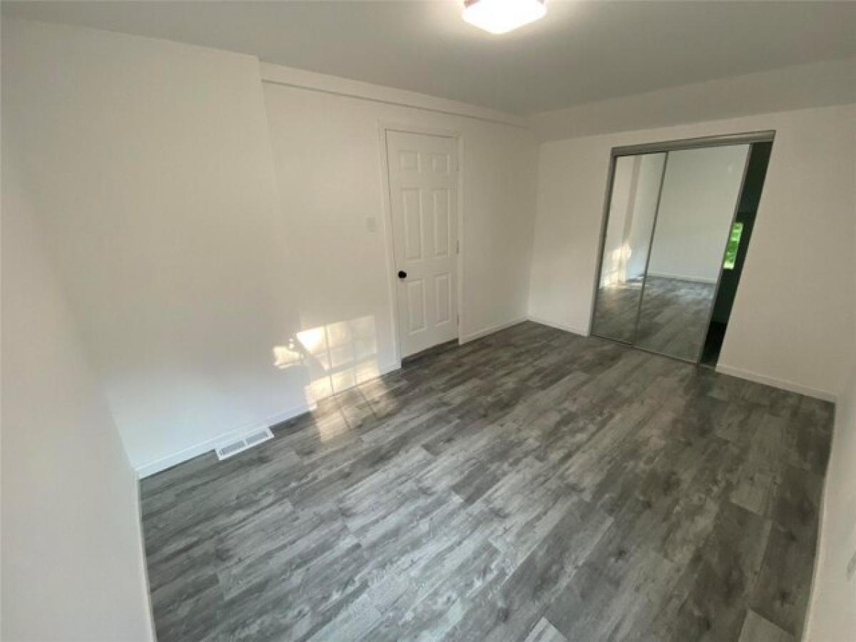 Picture of Home For Sale in Erie, Pennsylvania, United States