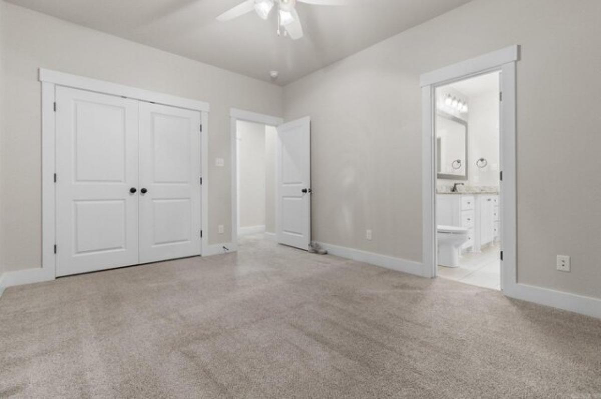 Picture of Home For Sale in Benton, Arkansas, United States