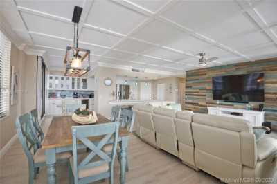 Home For Rent in Hollywood, Florida