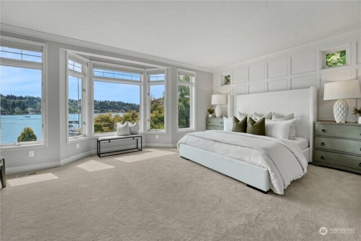 Picture of Home For Sale in Bellevue, Washington, United States