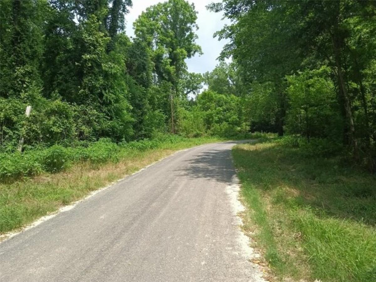Picture of Residential Land For Sale in Cleveland, Texas, United States