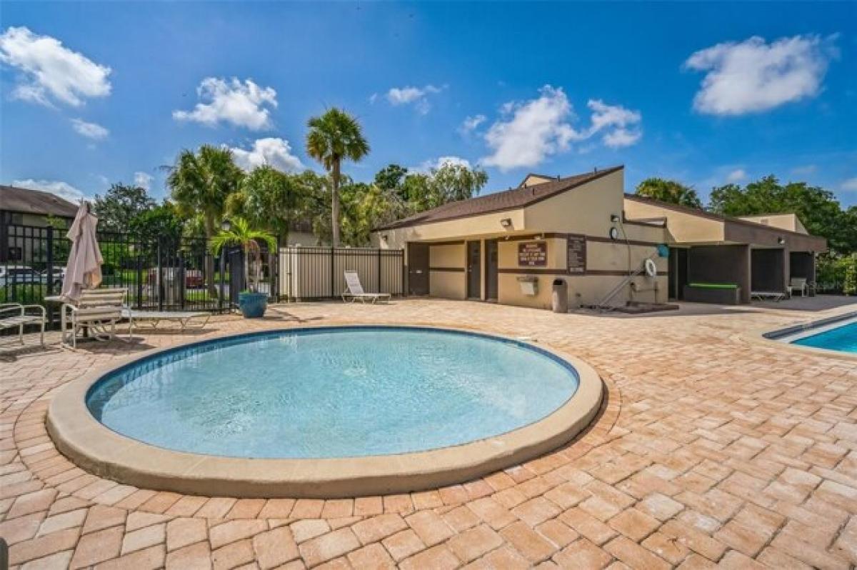 Picture of Home For Sale in Saint Petersburg, Florida, United States