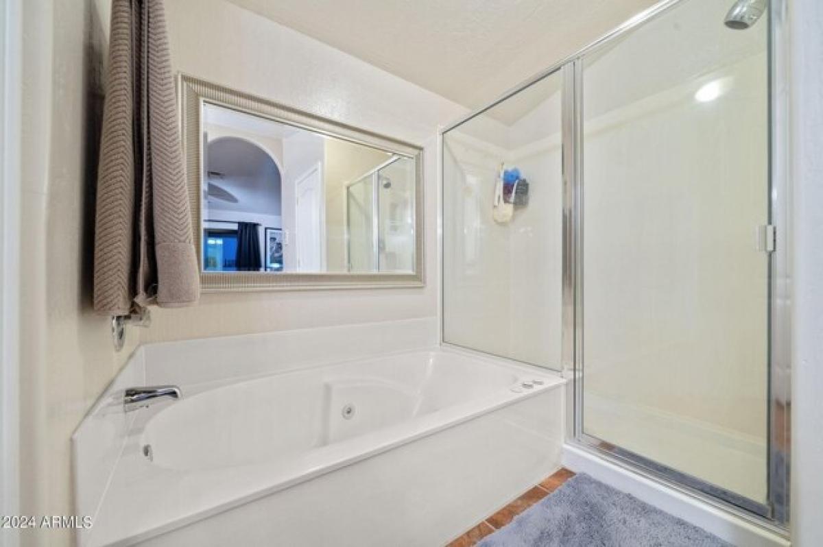 Picture of Home For Sale in Mesa, Arizona, United States