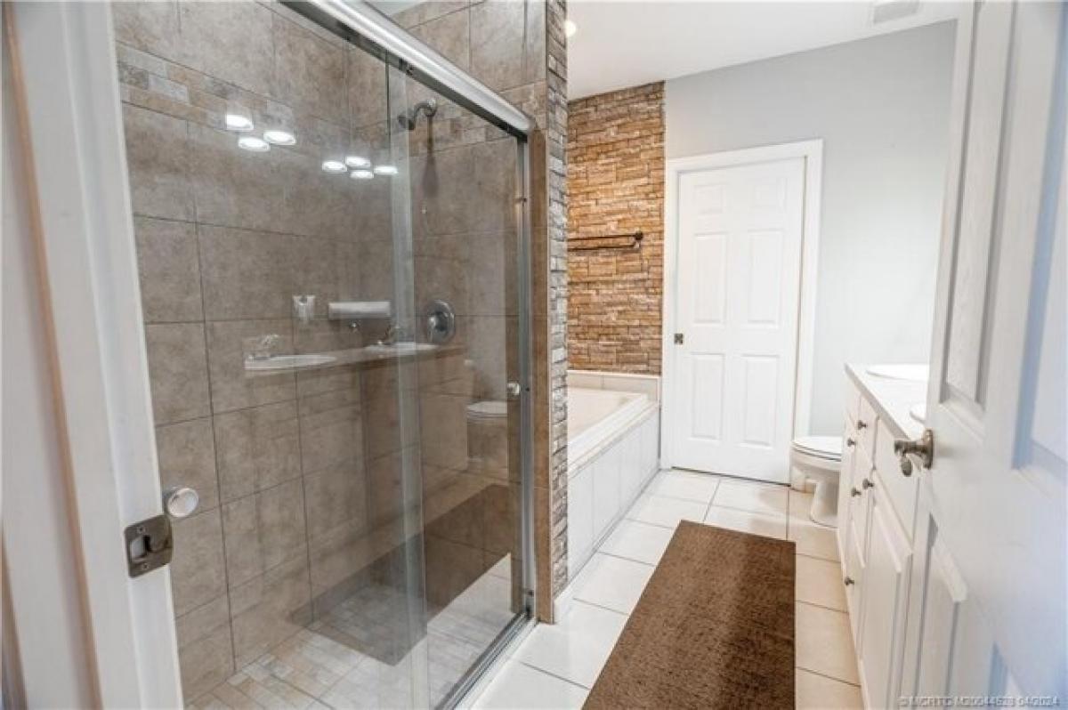 Picture of Home For Sale in Port Saint Lucie, Florida, United States