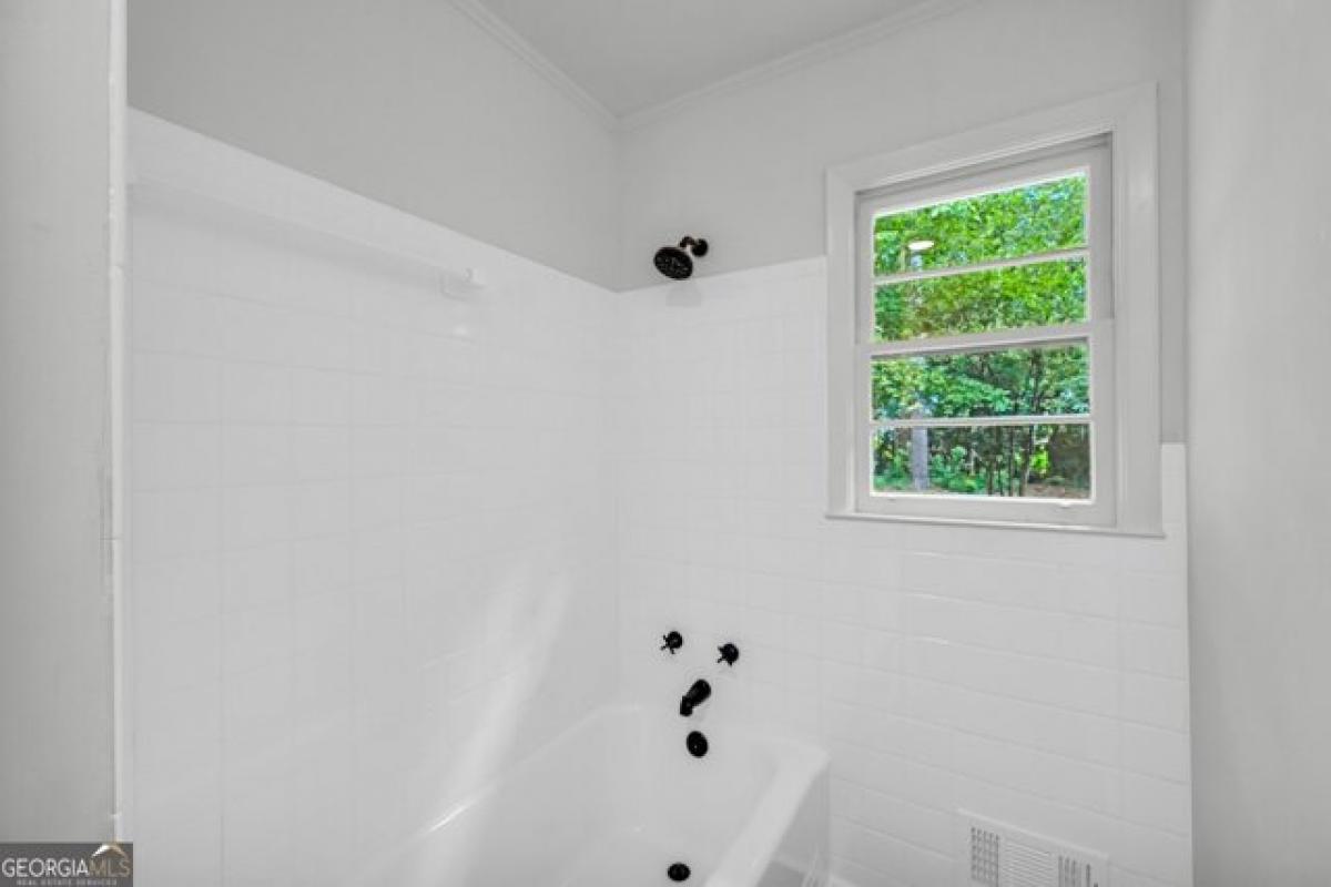 Picture of Home For Sale in Griffin, Georgia, United States