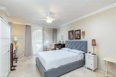 Home For Rent in Key Biscayne, Florida