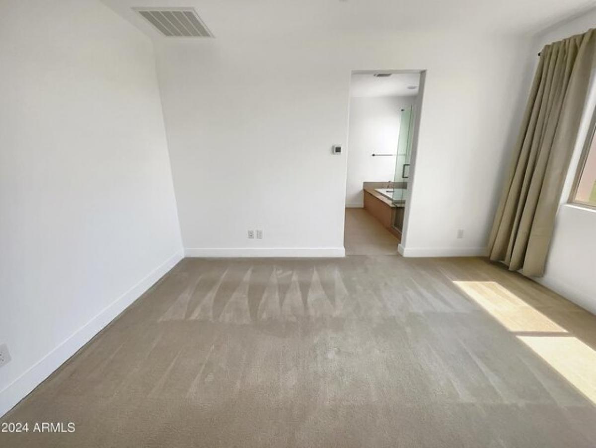 Picture of Home For Sale in Scottsdale, Arizona, United States