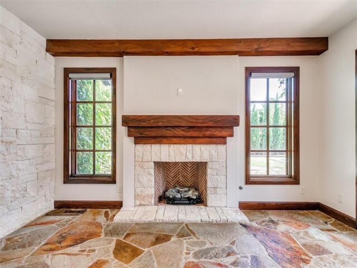 Picture of Home For Sale in Norman, Oklahoma, United States