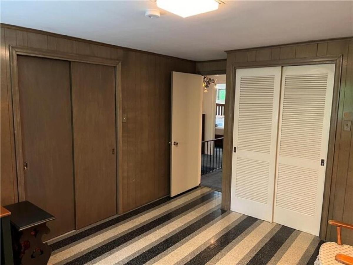 Picture of Home For Sale in Allentown, Pennsylvania, United States