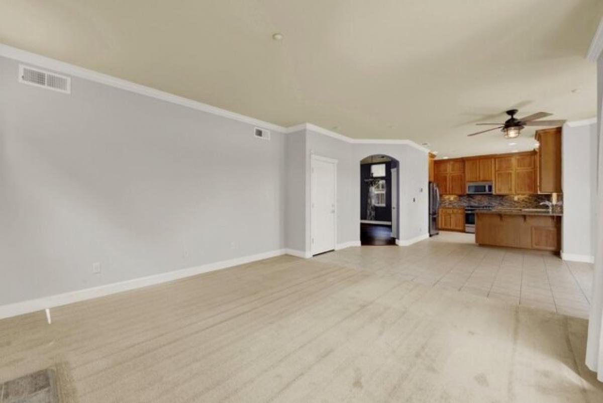 Picture of Home For Sale in Woodland, California, United States