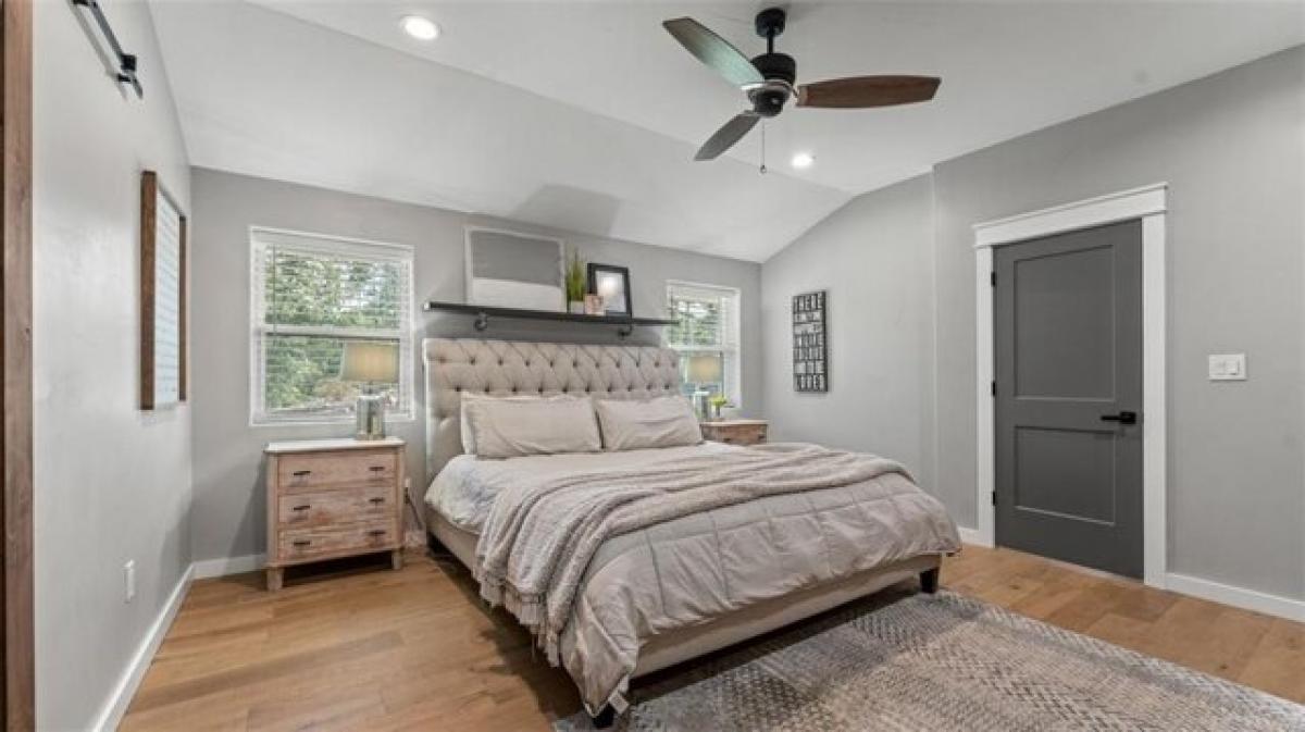 Picture of Home For Sale in Rogers, Arkansas, United States