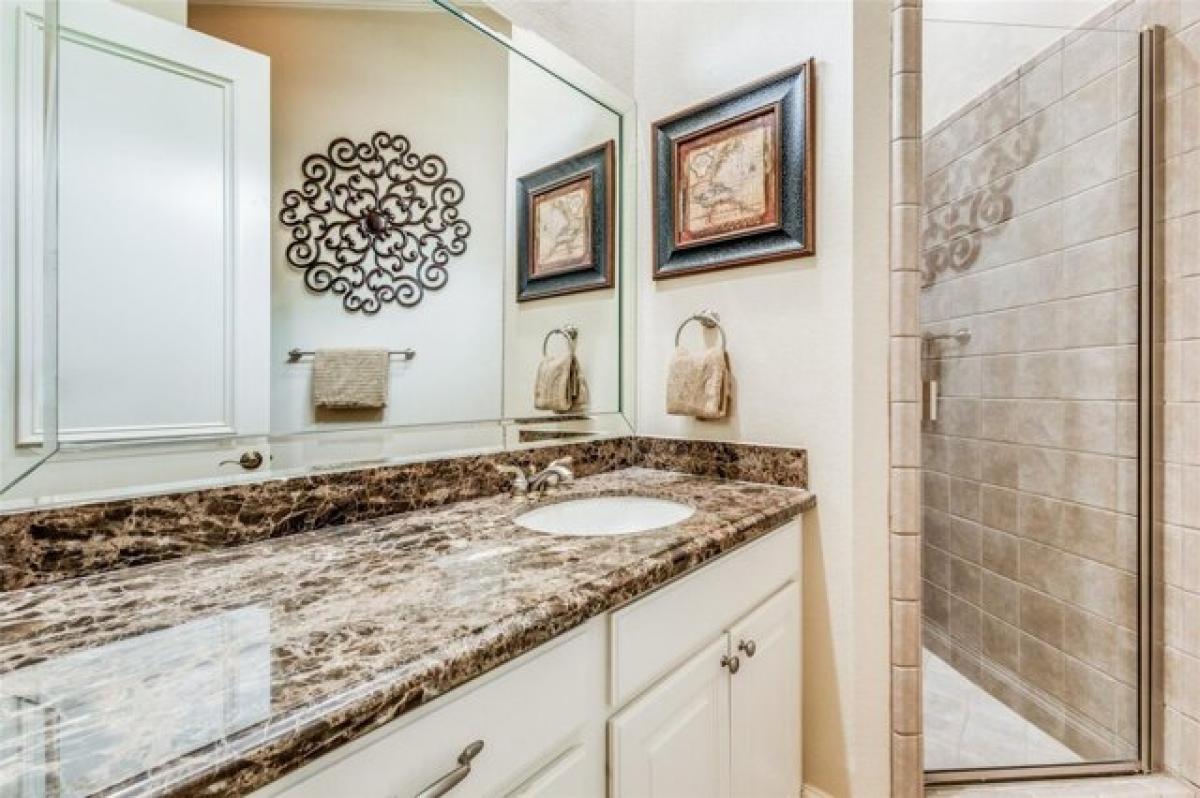 Picture of Home For Sale in Heath, Texas, United States