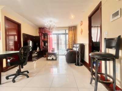 Home For Sale in Flushing, New York