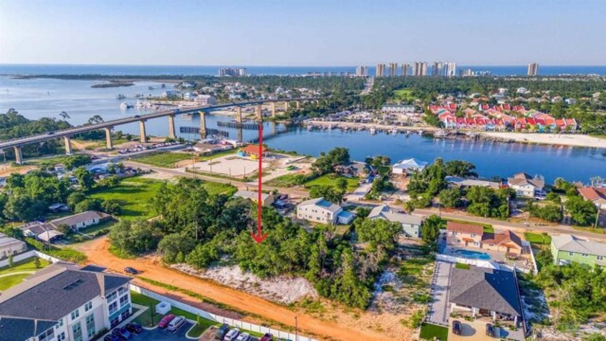 Picture of Residential Land For Sale in Pensacola, Florida, United States