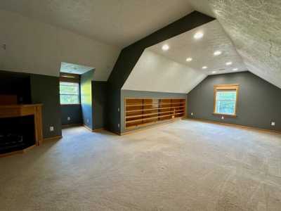 Home For Sale in Hendersonville, Tennessee