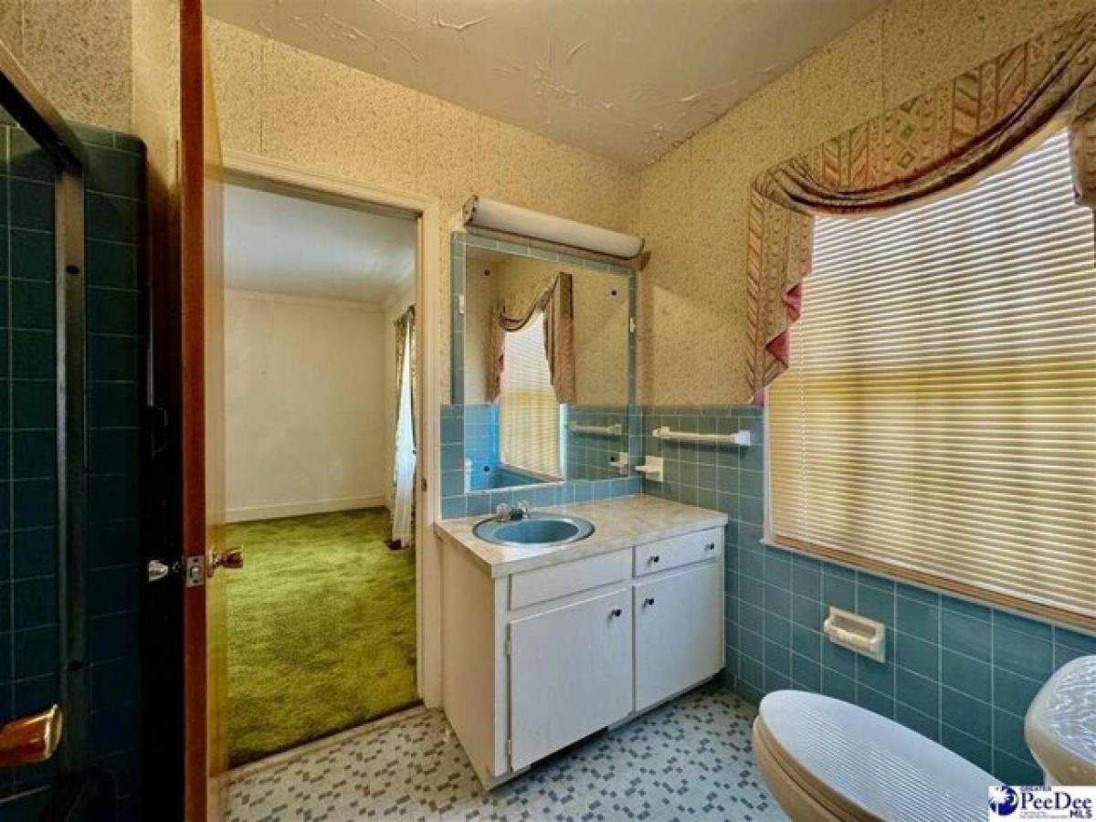 Picture of Home For Sale in Florence, South Carolina, United States