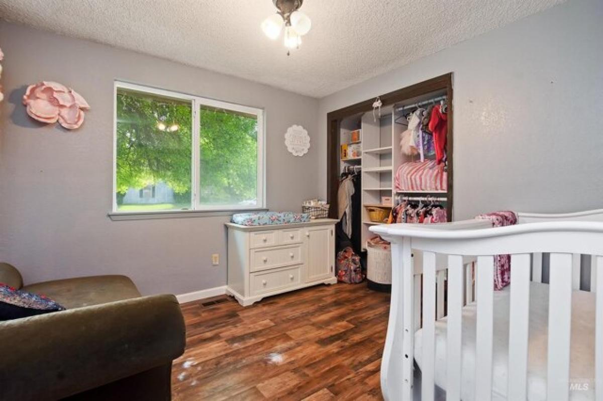 Picture of Home For Sale in Nampa, Idaho, United States