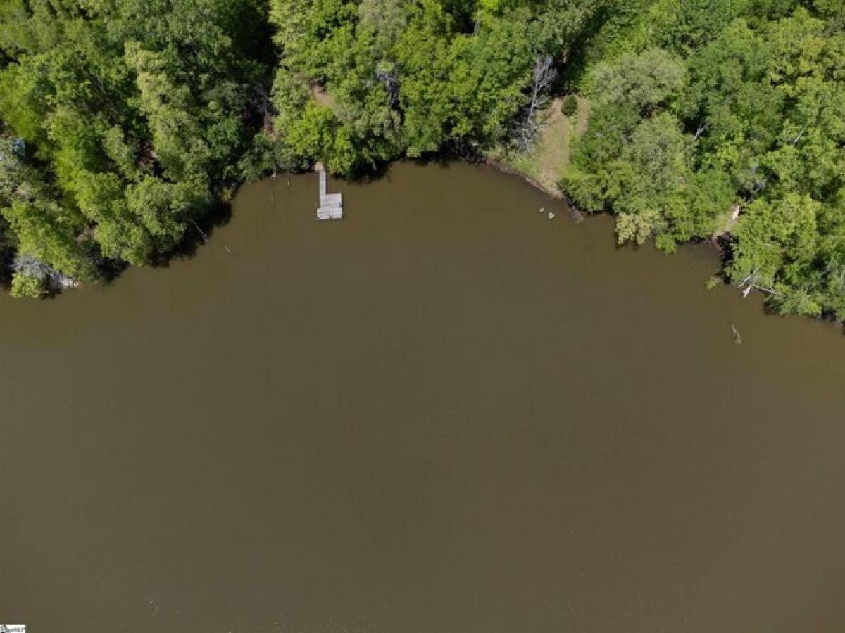 Picture of Home For Sale in Anderson, South Carolina, United States