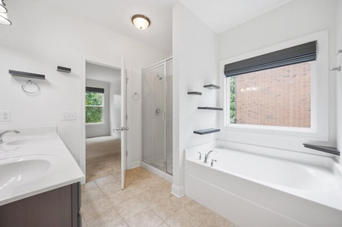 Picture of Home For Sale in Hermitage, Tennessee, United States