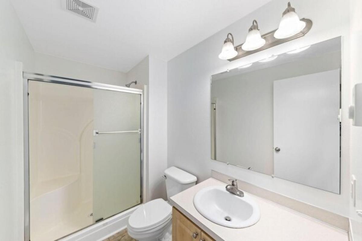 Picture of Home For Sale in Grants Pass, Oregon, United States