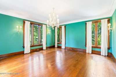 Home For Sale in Louisville, Kentucky