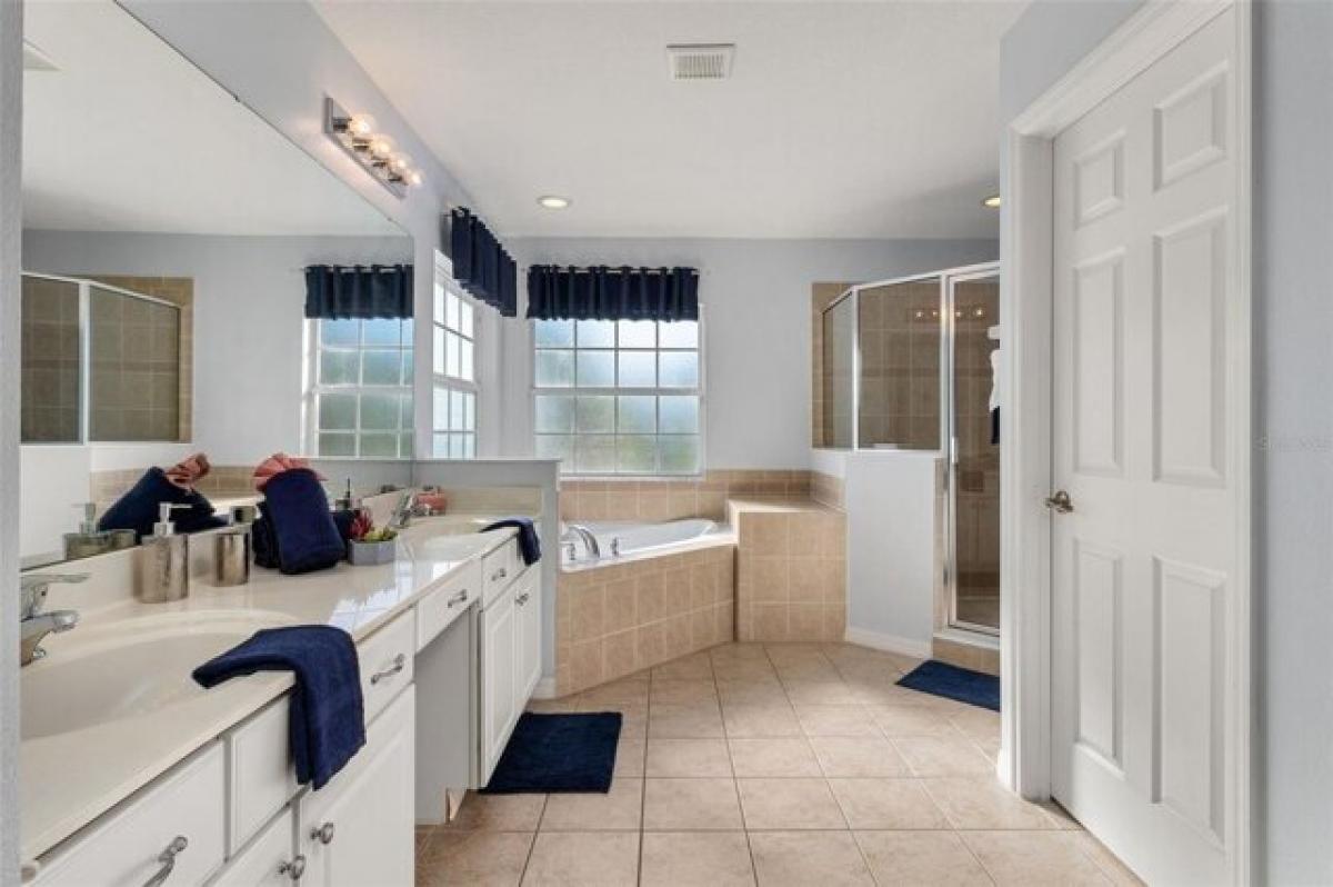 Picture of Home For Sale in Davenport, Florida, United States