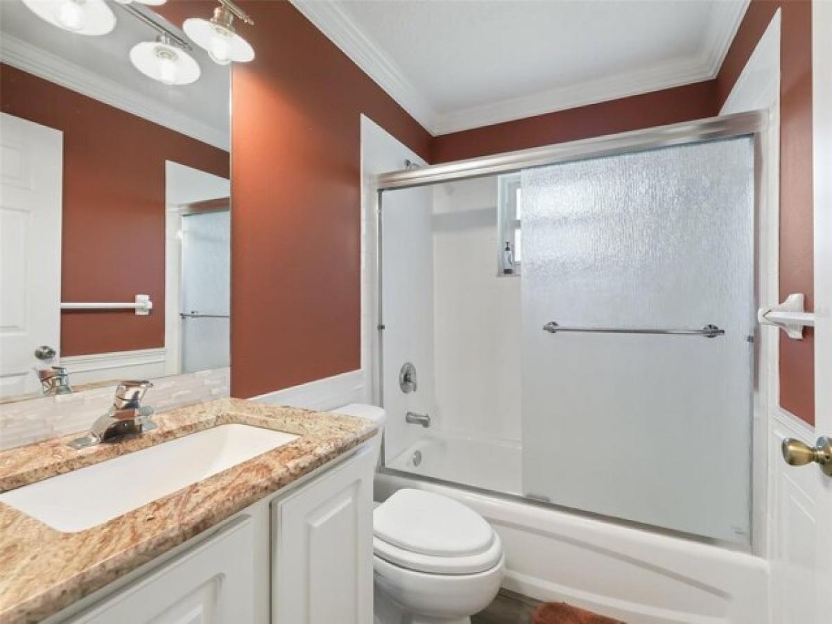 Picture of Home For Sale in Lady Lake, Florida, United States