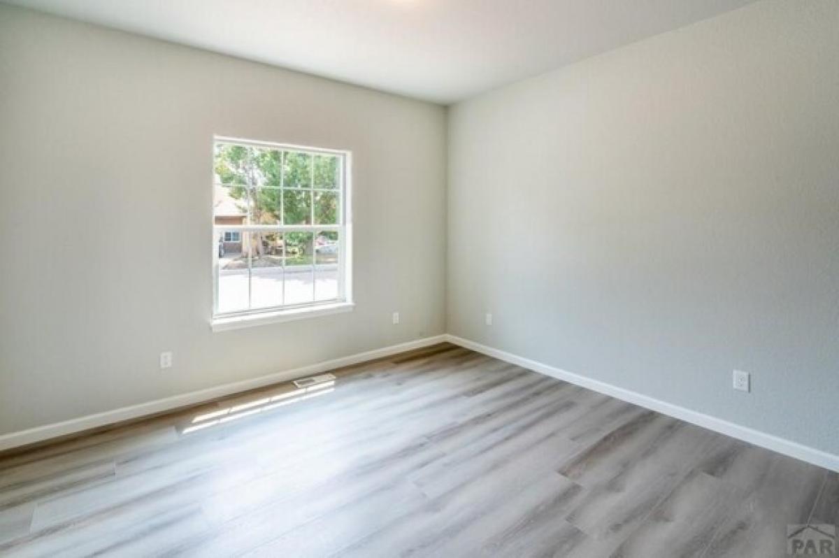 Picture of Home For Sale in Pueblo, Colorado, United States