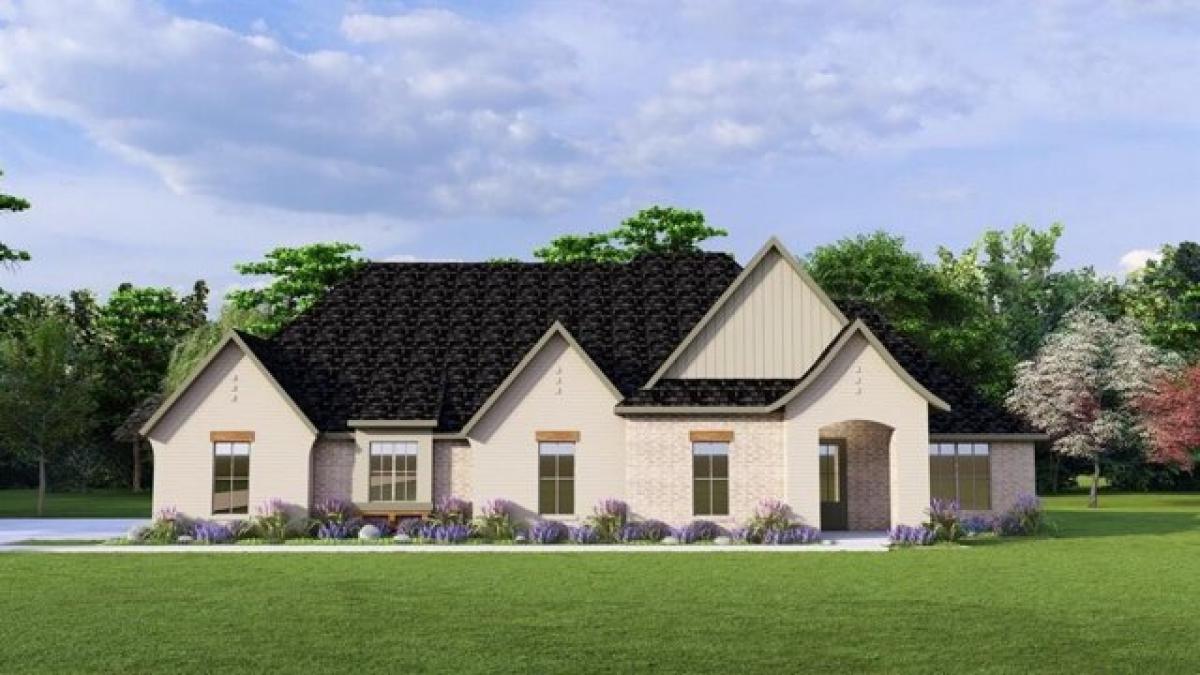 Picture of Home For Sale in Newcastle, Oklahoma, United States