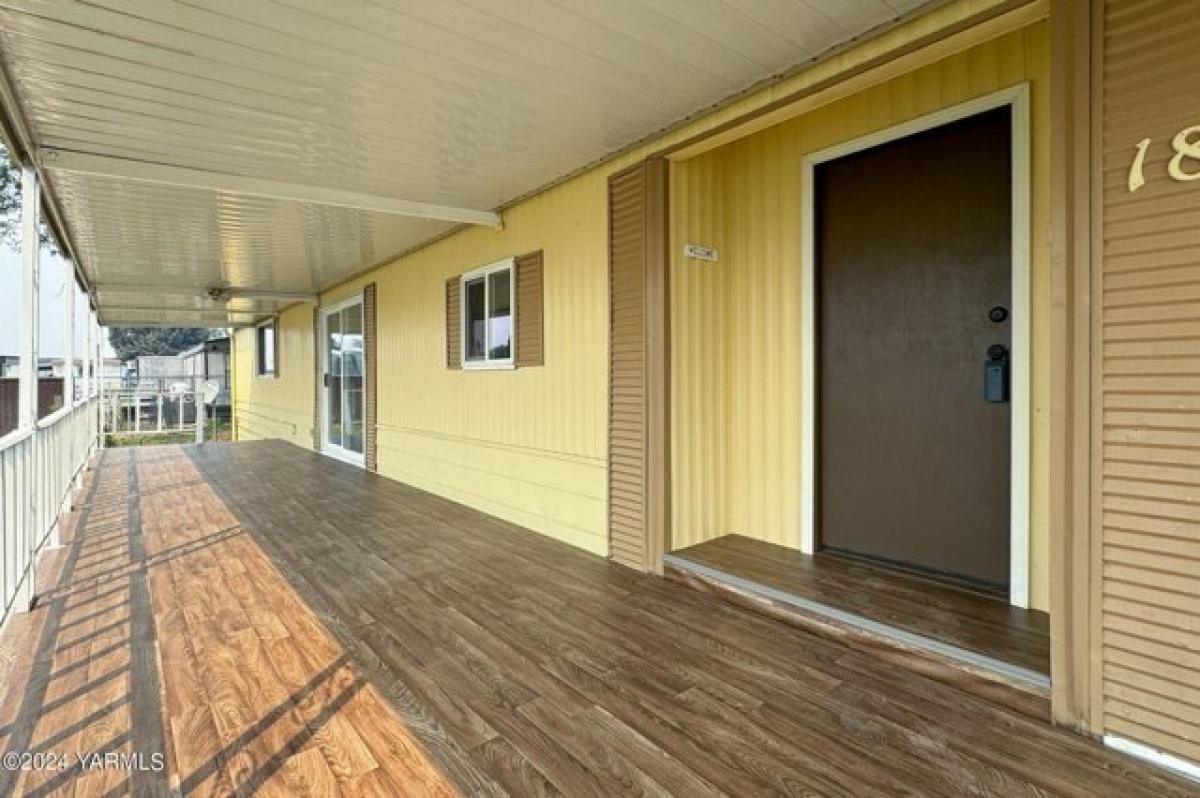 Picture of Home For Sale in Yakima, Washington, United States