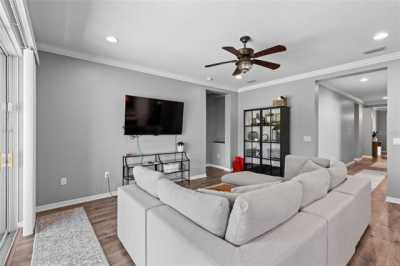 Home For Sale in Sarasota, Florida