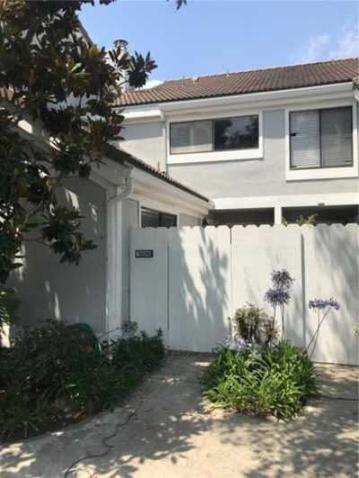 Home For Sale in Huntington Beach, California