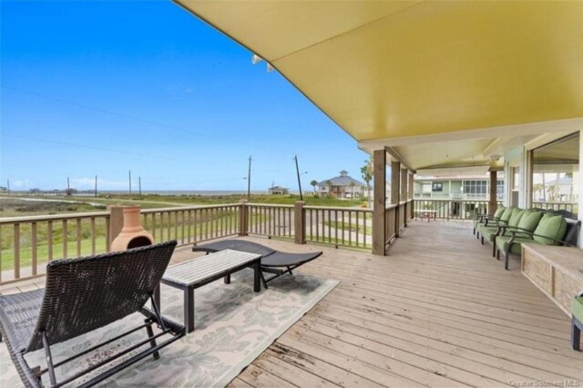 Picture of Home For Sale in Lake Charles, Louisiana, United States