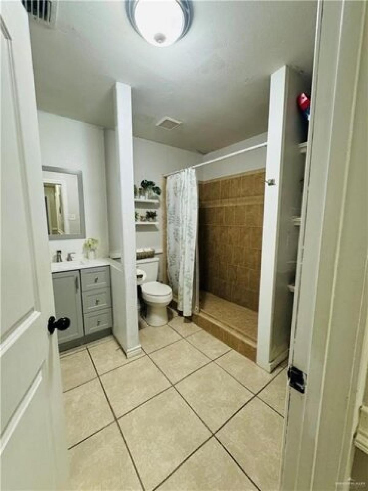 Picture of Home For Sale in Edinburg, Texas, United States