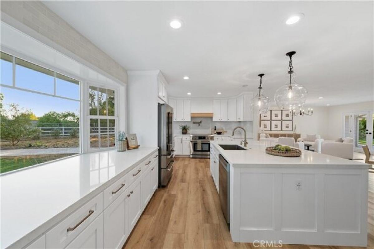 Picture of Home For Sale in Temecula, California, United States