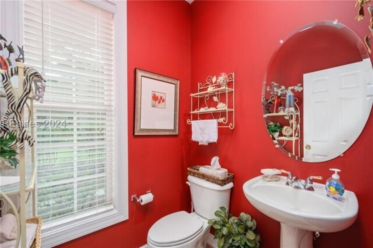 Picture of Home For Sale in Bluffton, South Carolina, United States