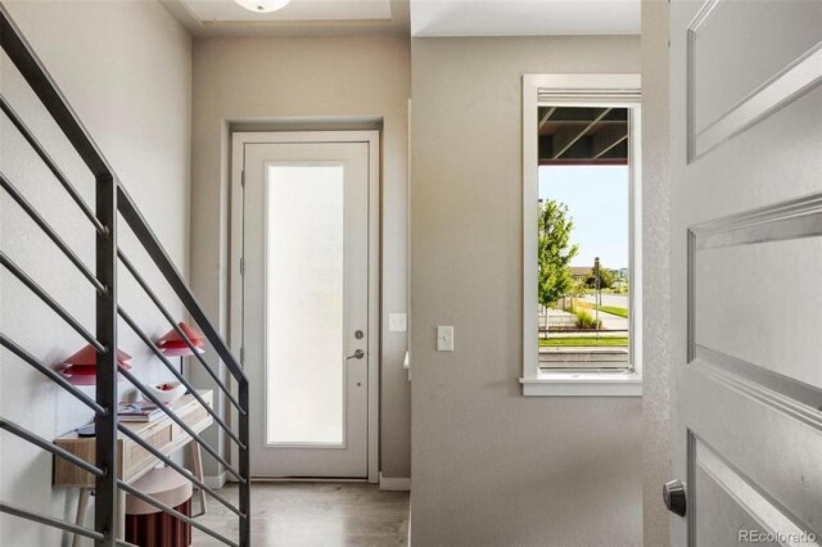 Picture of Home For Sale in Denver, Colorado, United States