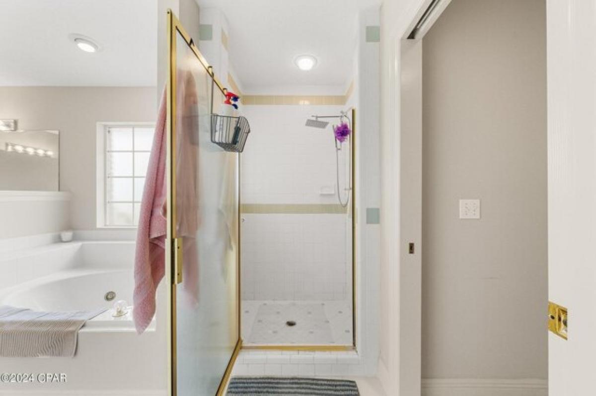 Picture of Home For Sale in Lynn Haven, Florida, United States