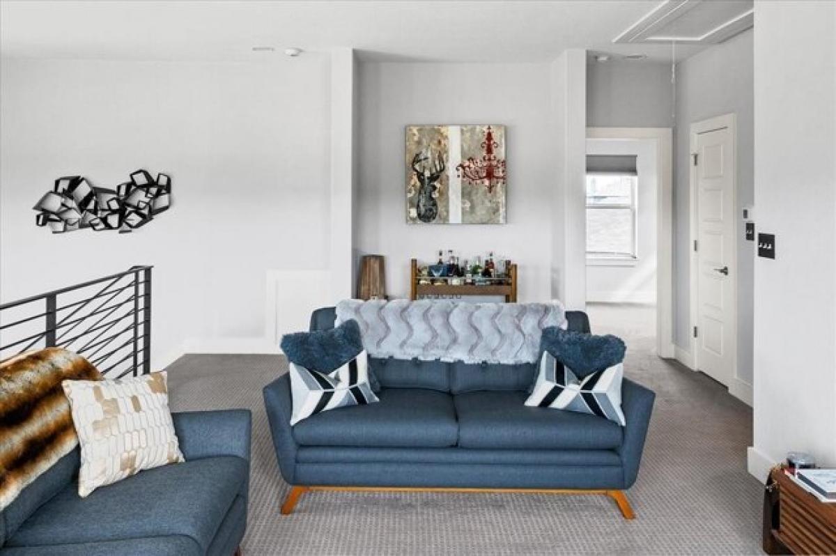 Picture of Home For Sale in San Marcos, Texas, United States