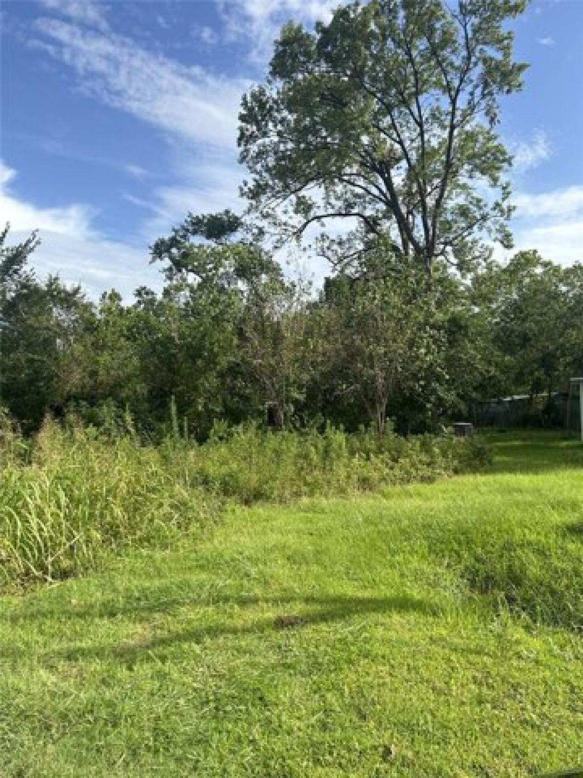 Picture of Residential Land For Sale in Houston, Texas, United States
