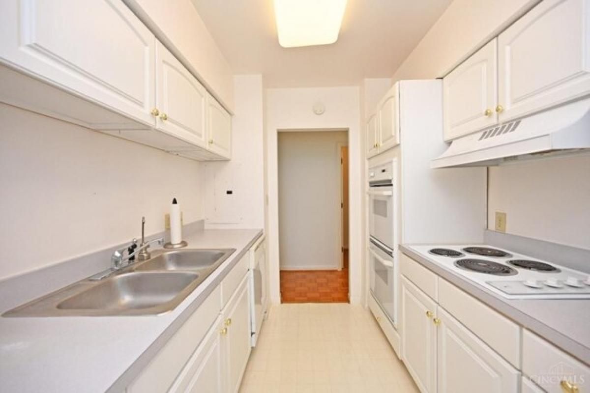 Picture of Home For Sale in Cincinnati, Ohio, United States