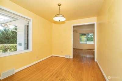 Home For Sale in Bremerton, Washington