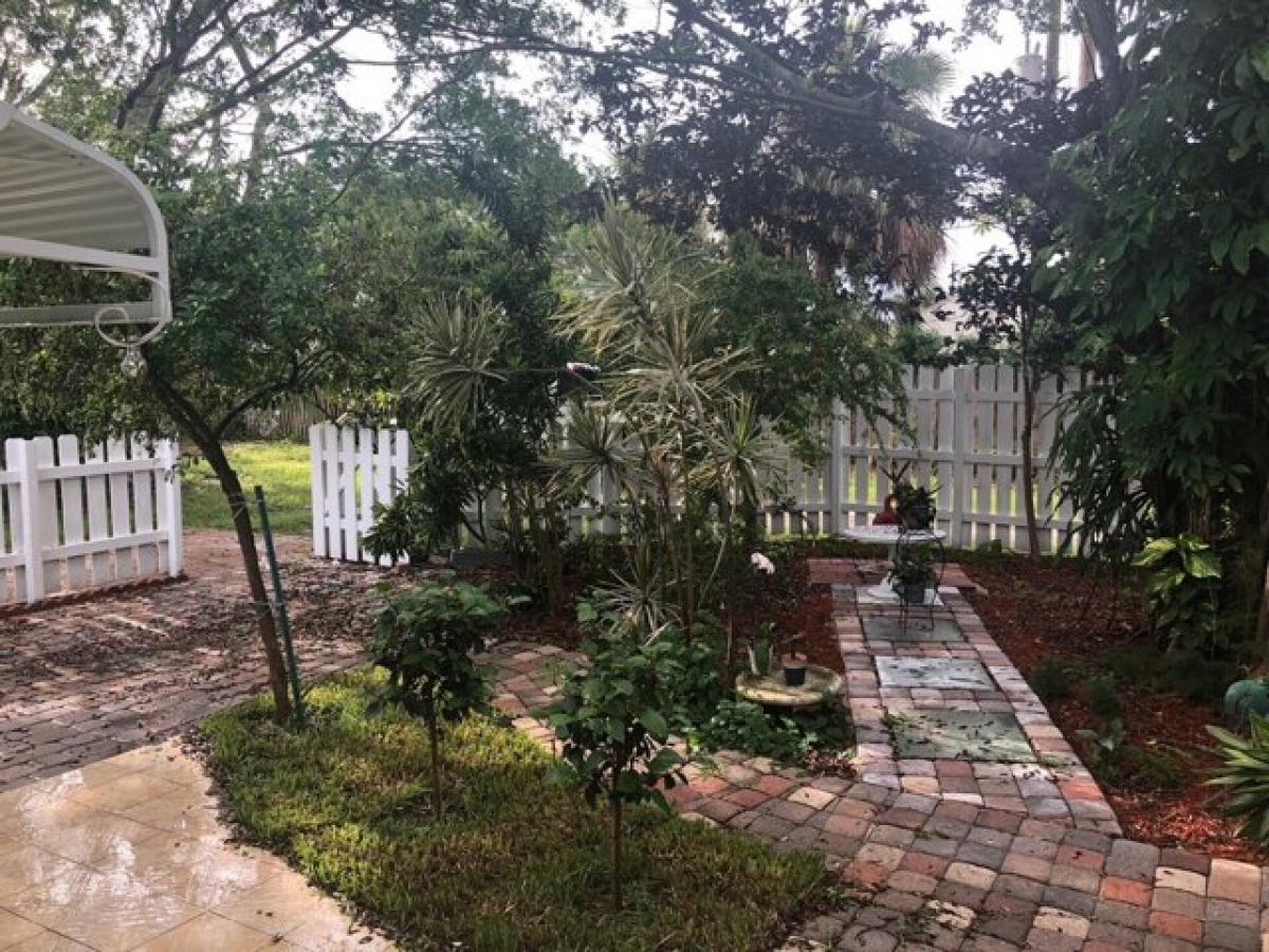 Picture of Home For Sale in West Palm Beach, Florida, United States