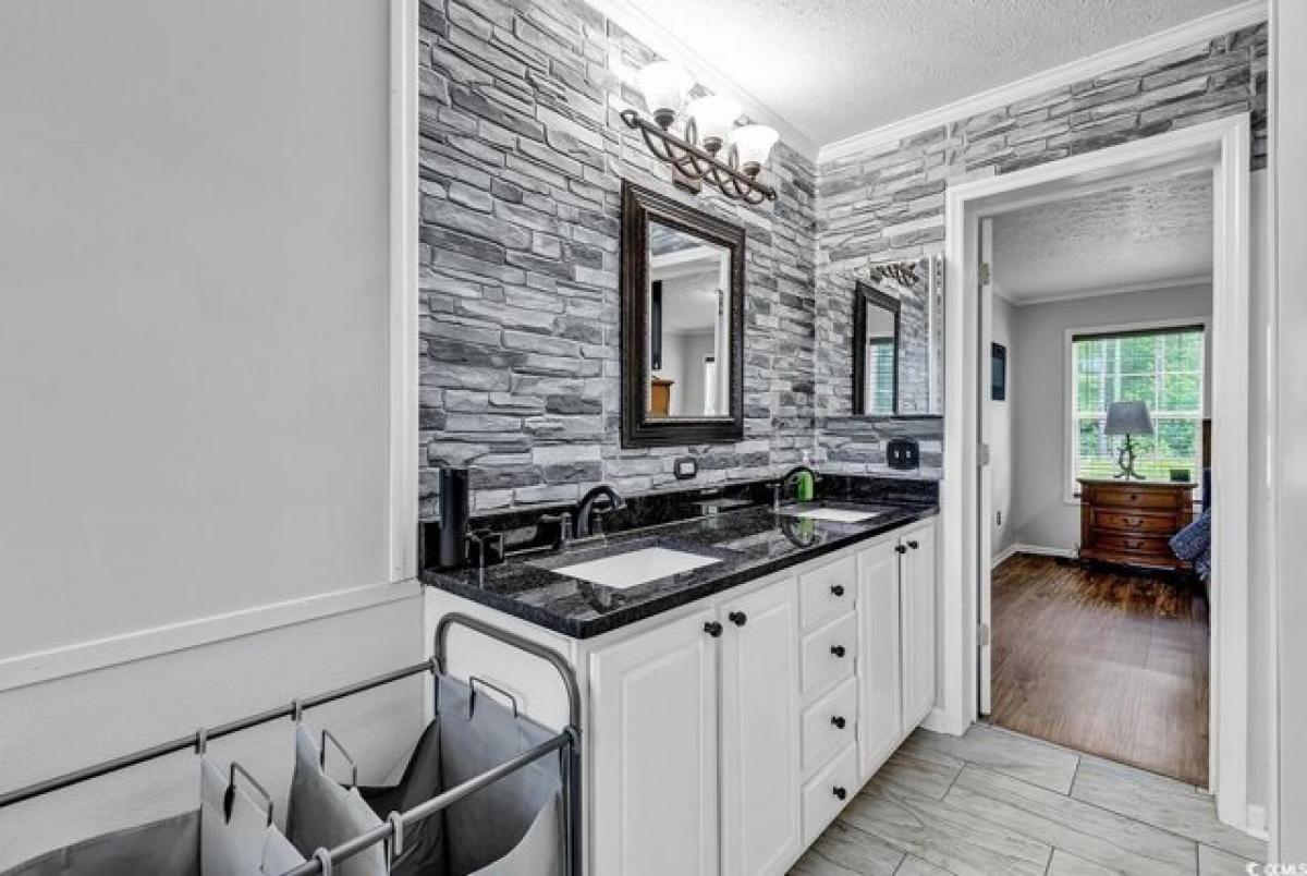 Picture of Home For Sale in Longs, South Carolina, United States