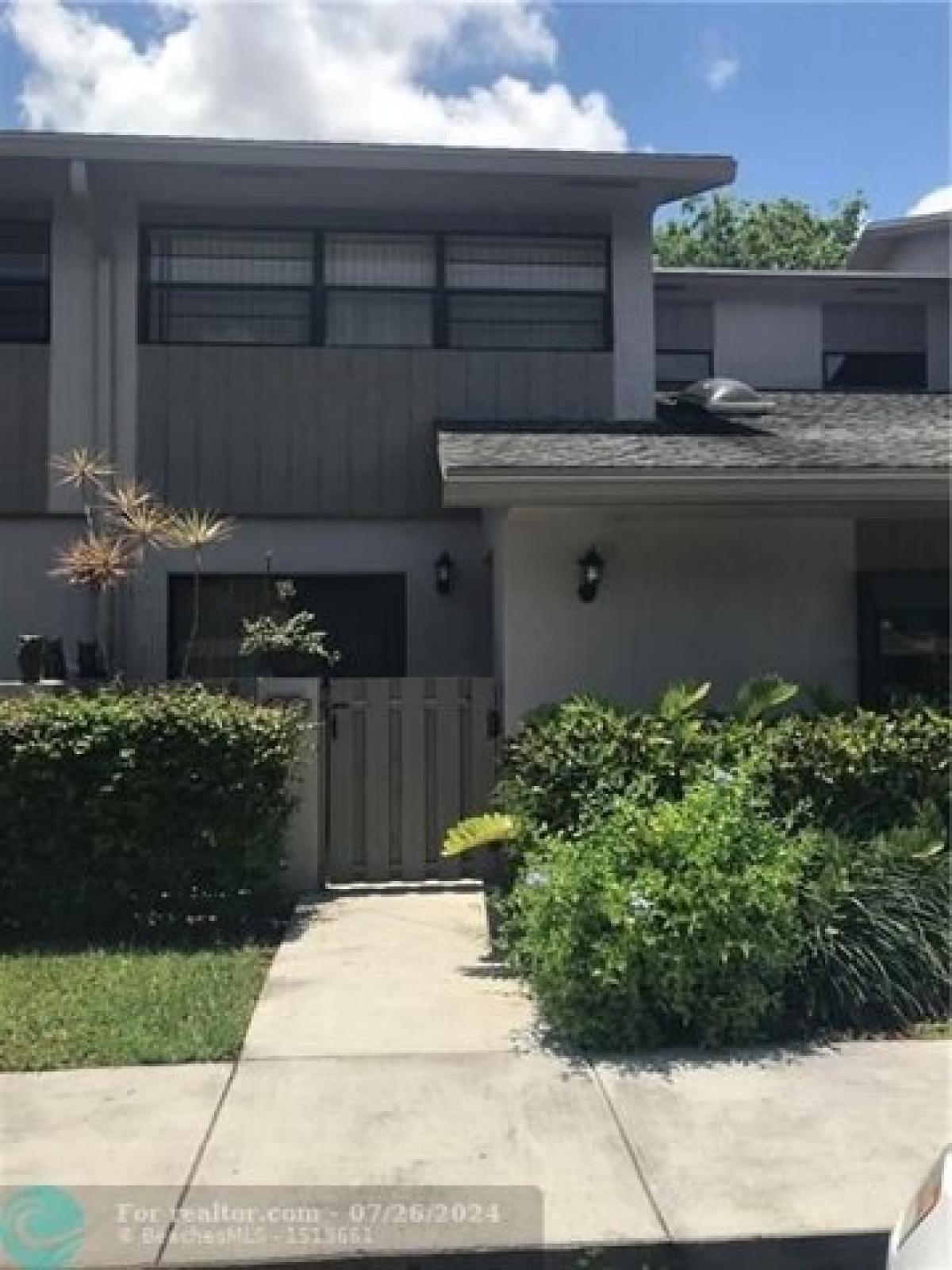 Picture of Home For Sale in Tamarac, Florida, United States