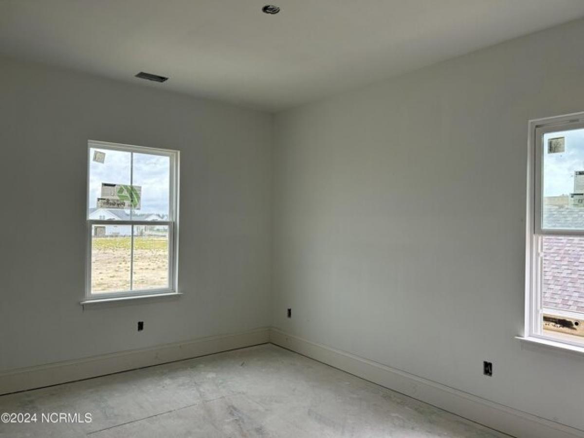 Picture of Home For Sale in Wilmington, North Carolina, United States