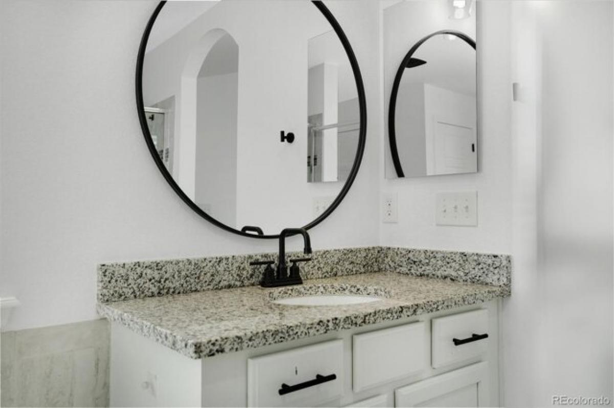 Picture of Home For Sale in Brighton, Colorado, United States