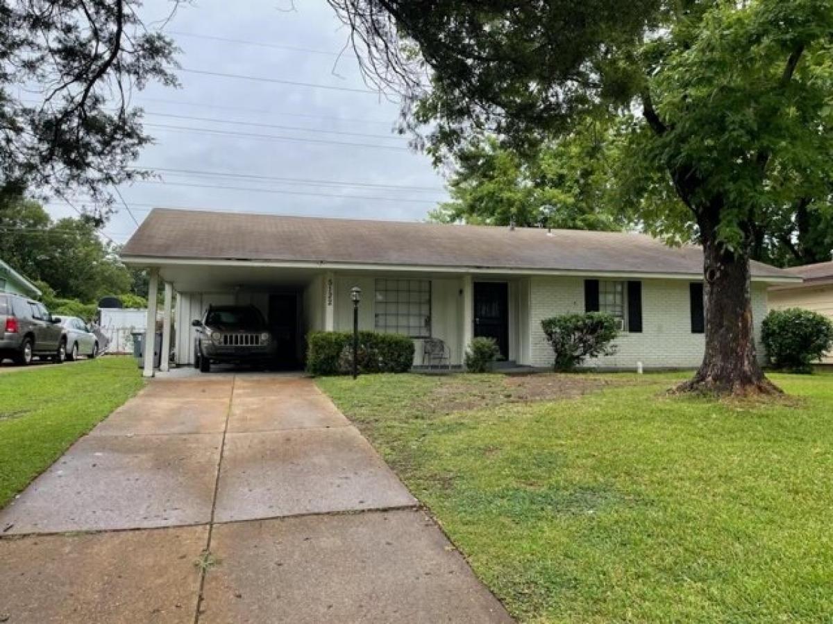 Picture of Home For Sale in Memphis, Tennessee, United States